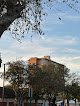 Negocio College Arms Towers