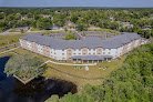 Negocio Greenlawn Manor Apartments