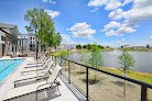 Negocio Lakeside At Waterman Village Retirement Community