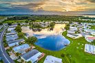 Negocio Lakewood Village 55+ Lifestyle Community