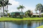 Negocio Palm Breezes Club 55+ Community