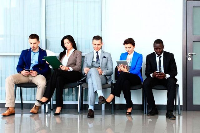 Como contratar y gestionar personal para su negocio